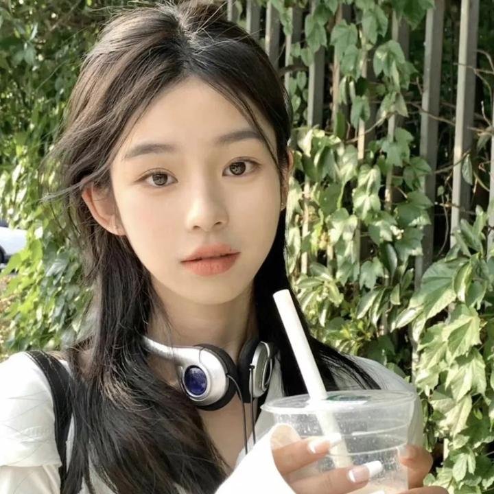 云中居三子